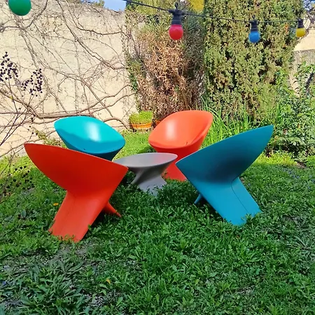 Odonate Apartment
